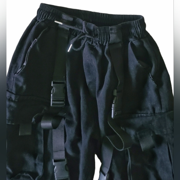 Men's Tactical Tech Wear Cargo Pants - Picture 4 of 5